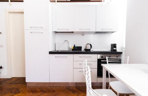 Downtown Apartment | Loft via morosini centro Varese - IXIHOME