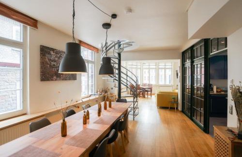 Monschau Apartment | LOFT13 Traumhafte Wohnung mit Terrasse für 4 Gäste