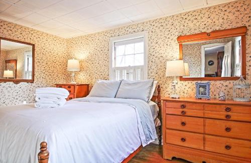 South Yarmouth House | Lofted Cape Cottage by Leavetown Vacations