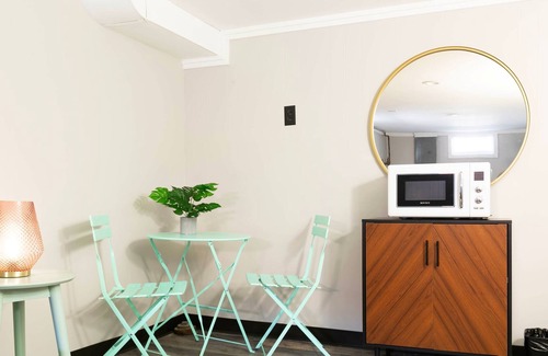 Jennings Lodge Apartment | Loftium | Adorable Studio by Willamette & Clackamas River!