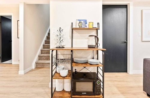 Northglenn Apartment | Loftium | Convenient & Stylish 2BR Guest Suite!