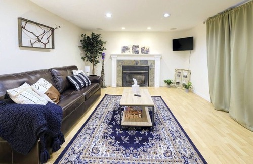 Victory Heights Apartment | Loftium | Private 1 Bedroom Suite with Amazing Views!