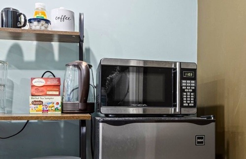 Southeast Magnolia Apartment | Loftium | Updated & Efficient 1BR Suite In a Dreamy Location