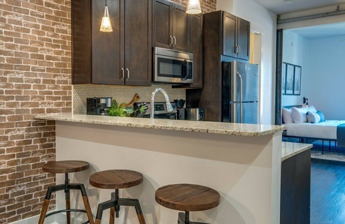 Hillsboro West End House | Lofts At 30th - Urban Legend - 6 Mins To Broadway