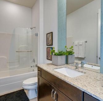 Midtown House | Lofts At 30th - Urban Legend - 6 Mins To Broadway