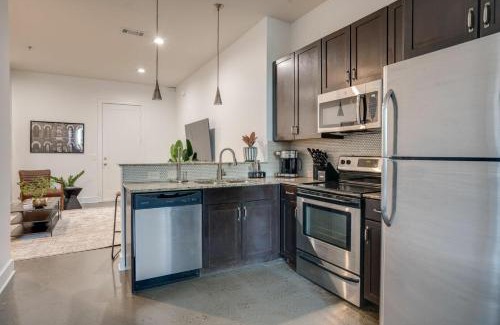 Midtown House | Lofts at 30th-Urban Triad-6 Mins to Broadway