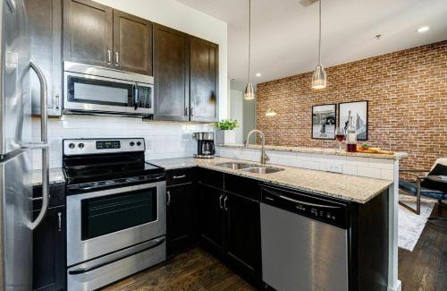 Midtown House | Lofts at 30th-Urban Triad-6 Mins to Broadway
