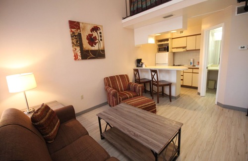 Winchester Apartment | Lofts for weekly rentals! 2 miles from historic downtown.