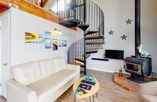 Florence House | Lofty Pelican