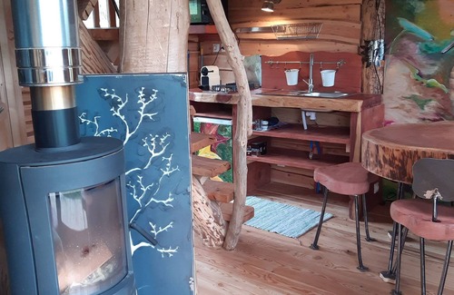 Saint-Paul-les-Monestier Cabin | Log Cabin-Exclusive-Ensuite with Shower-Mountain view-cabane en rondin