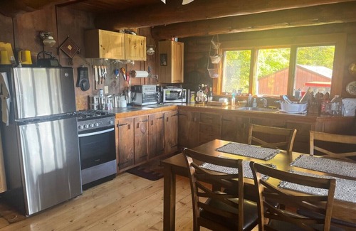 Chelsea Cabin | Log Cabin Get Away