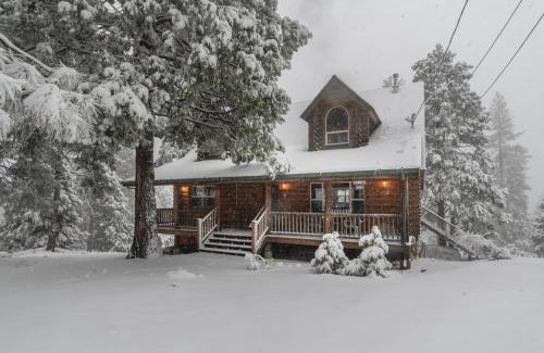 Glencoe House | Log Cabin Hideaway