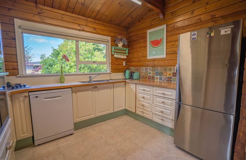 Te Anau House | Log Cabin living