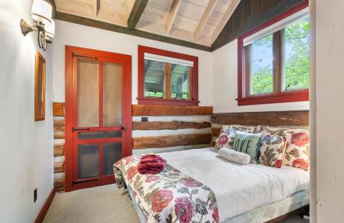 Baileys Harbor House | Log Cabin on Kangaroo Lake by Simple Life Rentals