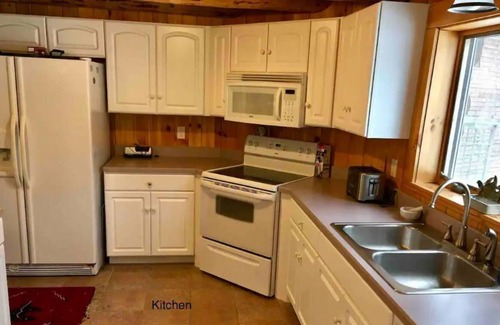 Wellesley Island House | Log Home on 13th fairway for golfers, hikers, nature lovers!