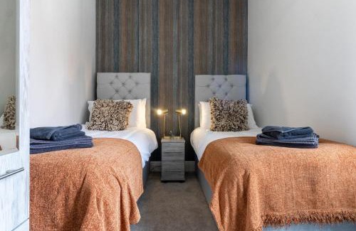 Carlisle Apartment | Logan House, Modern and Spacious Townhouse close to City Centre
