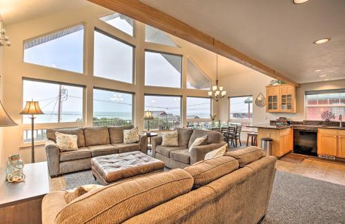 Roads End House | Logan Road Lookout, Lincoln City Home with Game Room