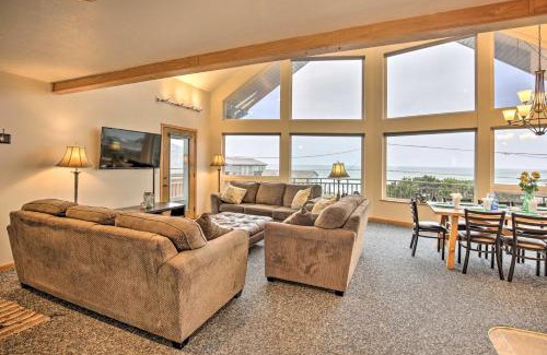 Roads End House | Logan Road Lookout, Lincoln City Home with Game Room
