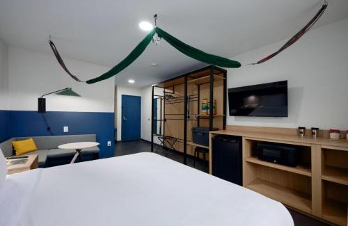Heart of Missoula Hotel | LOGE Missoula