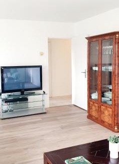 Epinay-sur-Seine Apartment | Logement au bord de la Seine, proche de Paris