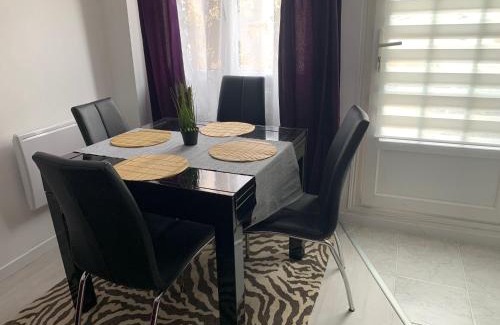 Les Stades Apartment | Logement cosy proche Paris et Disneyland