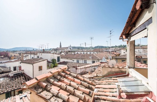 Sant' Ambrogio Apartment | Loggia Panoramica by Mmega