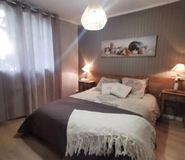 Ver-sur-Mer House | Logis des hirondelles - gold beach - maison plain pied classée 4 étoiles