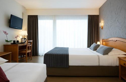 Travexin Hotel | LOGIS HÔTEL, CHALETS et RESTAURANT LES CHATELMINÉS
