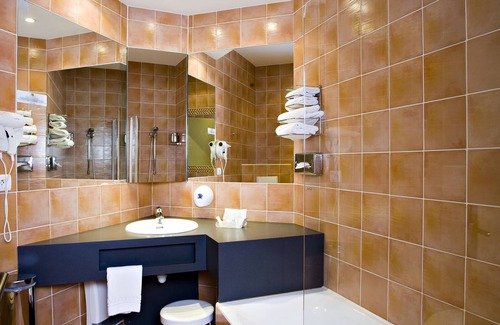 Chille Hotel | Logis Hôtel Restaurant Spa Parenthèse