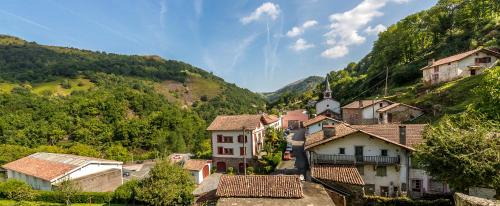 Banca Hotel | Logis Hotel Erreguina
