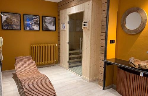 Lanarce Hotel | Logis Hotel Restaurant des Sapins