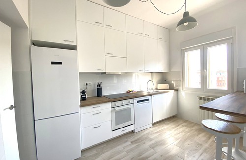 Romareda Apartment | LOIRA FRANCO Y LOPEZ: Light and Space