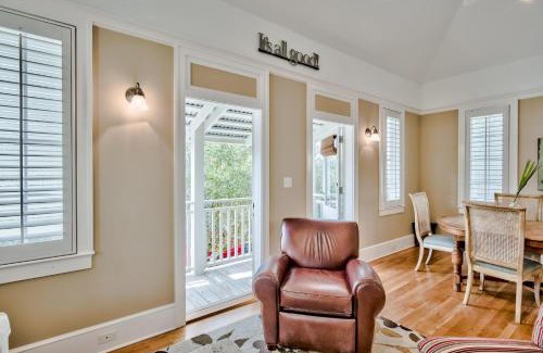 Rosemary Beach House | Lola's Carriage House