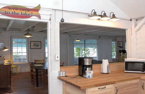 Valois Cottage | Lolly's Cottage - A Private Seneca Lake Experience!