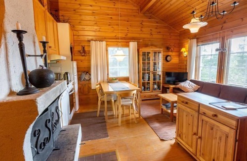 Yllasjarvi House | Lomaylläs F84/palovaarankaarre 22a by Interhome