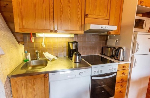Yllasjarvi House | Lomaylläs F84/palovaarankaarre 22a by Interhome