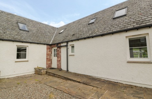 Murthly Cottage | Lon Cottage