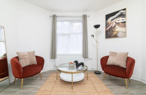 Kenton Apartment | London 1 bedroom flat 5 min from station!