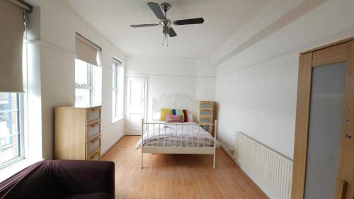 Edgware Apartment | London Edgware Station Apartment