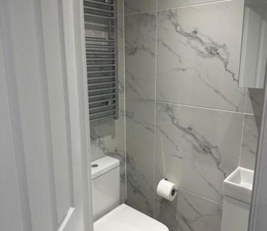 Clapham House | London Eye,Big Ben 10 mins away