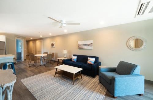 Gloucester Hotel | Long Beach Suites