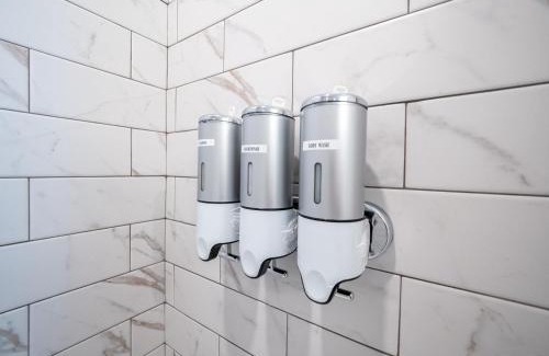 Gloucester Hotel | Long Beach Suites