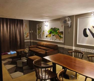 Duc Hoa Apartment | Long Homestay Phúc An - Hotels