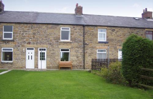 Hinderwell House | Long Row