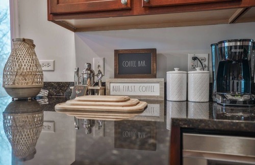 Near West Side Condo | Long-Term Stays | 1 Garage Parking | Private Balcony
