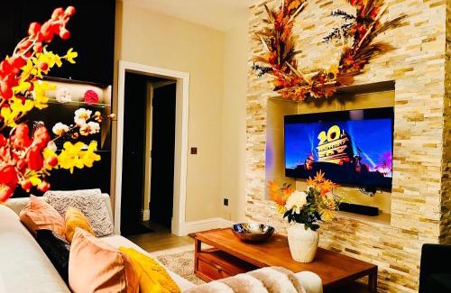 Ayr House | Longbank Luxury Lets