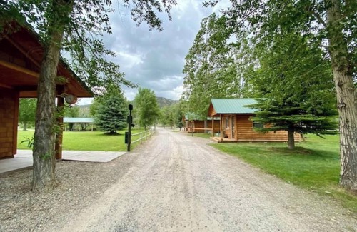 Ririe Apartment | Longhorn Cabin At Mountain River Ranch
