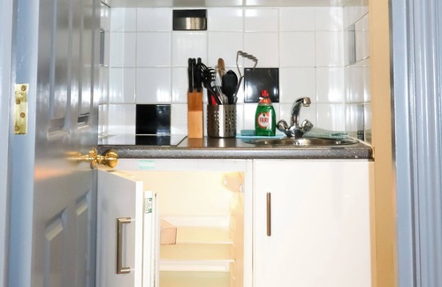 Earl's Court Apartment | Longridge Road Apartments
