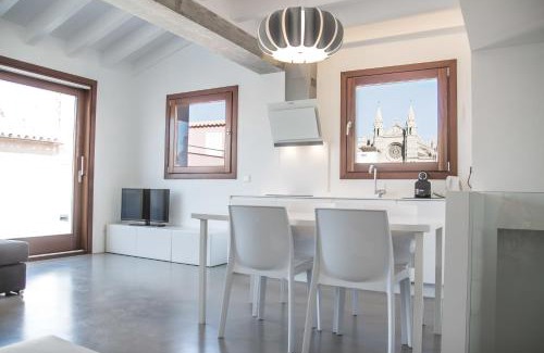 La Llotja-Born Apartment | Lonja Suites Apartments