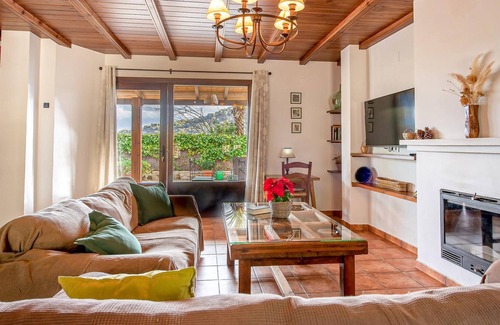 Grazalema House | Look forward to a first-class vacation in this vacation home with panoramic views and private pool.